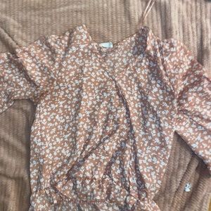 Shein flower blouse! Super cute never had a time to wear